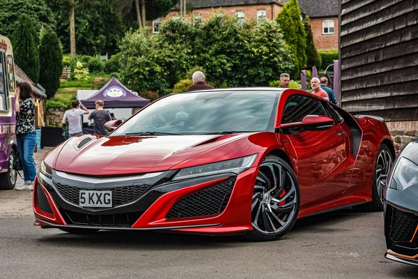 Les commandes vocales favorisent-elles vraiment la sécurité au volant ?